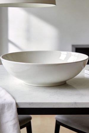 White Porcelain Serving Bowl with Glossy Glaze